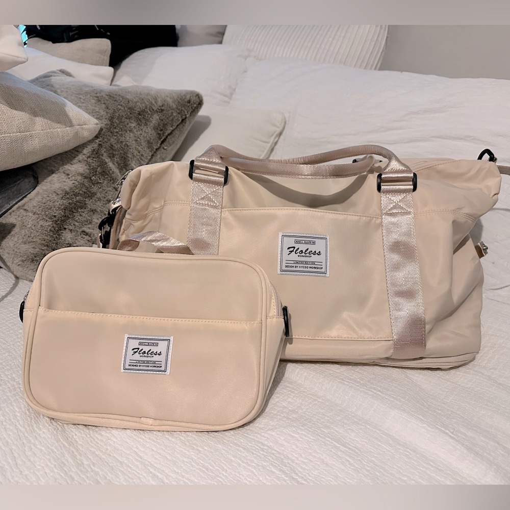 Floless Hycoo Duffle bag +extra matching bag